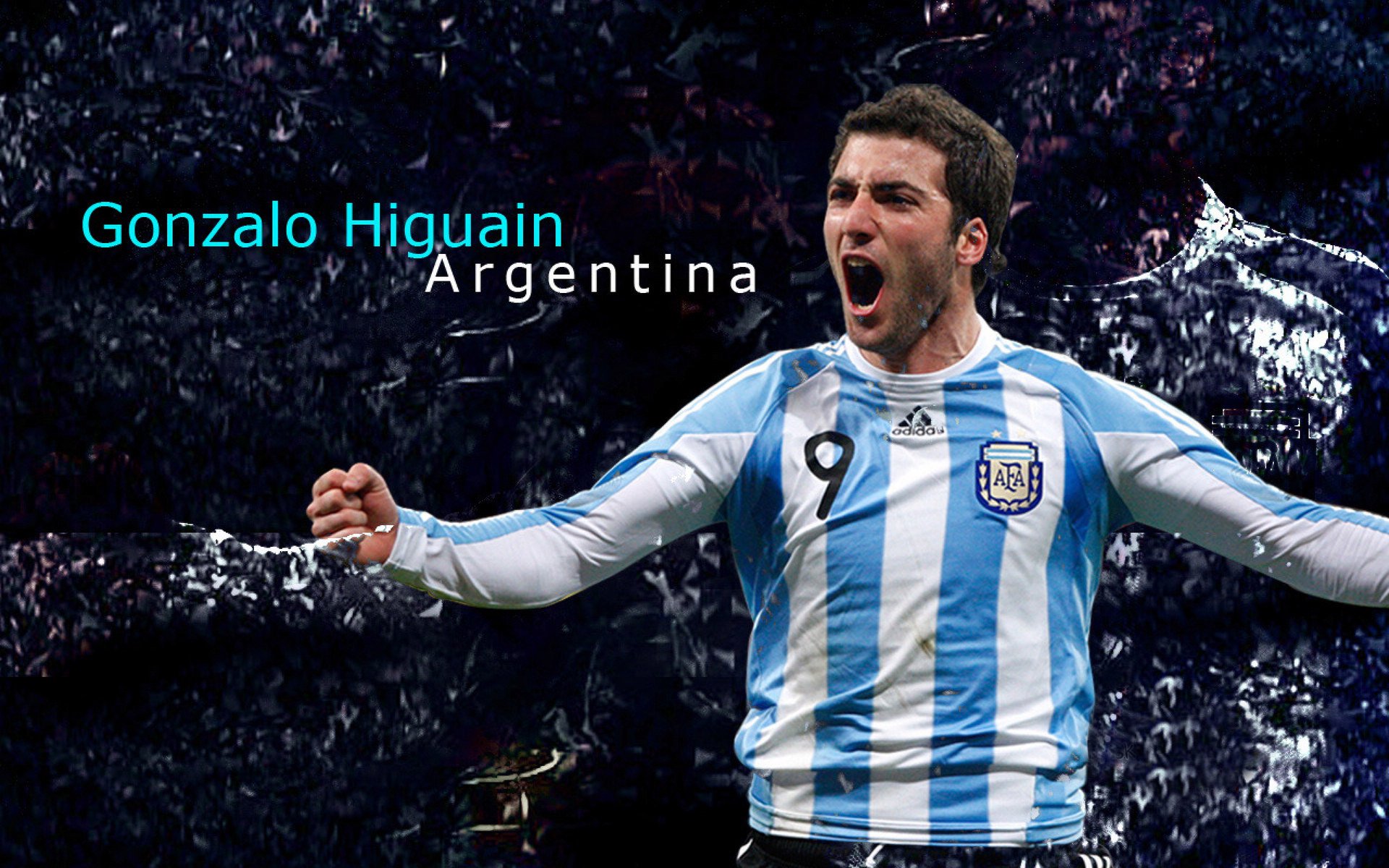 【年度最佳策略】分析冠军运动员的攻守平衡之道，得到冠军的运动员平时是怎么训练的